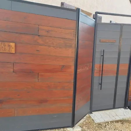 Bouquet * Brouzet-les-Ales